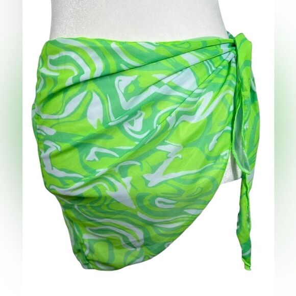 SHEIN Neon Lime Green Swirl Stretchy Beach Wrap Sarong - Picture 1 of 5